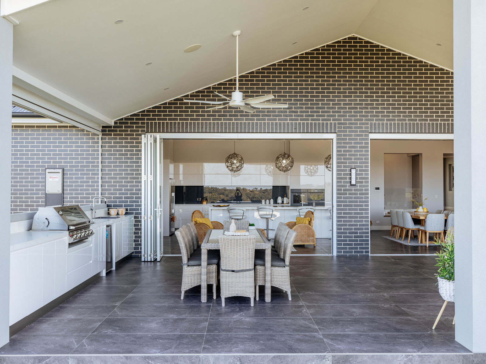 Cunningham Custom Homes Project 10 Observation Close