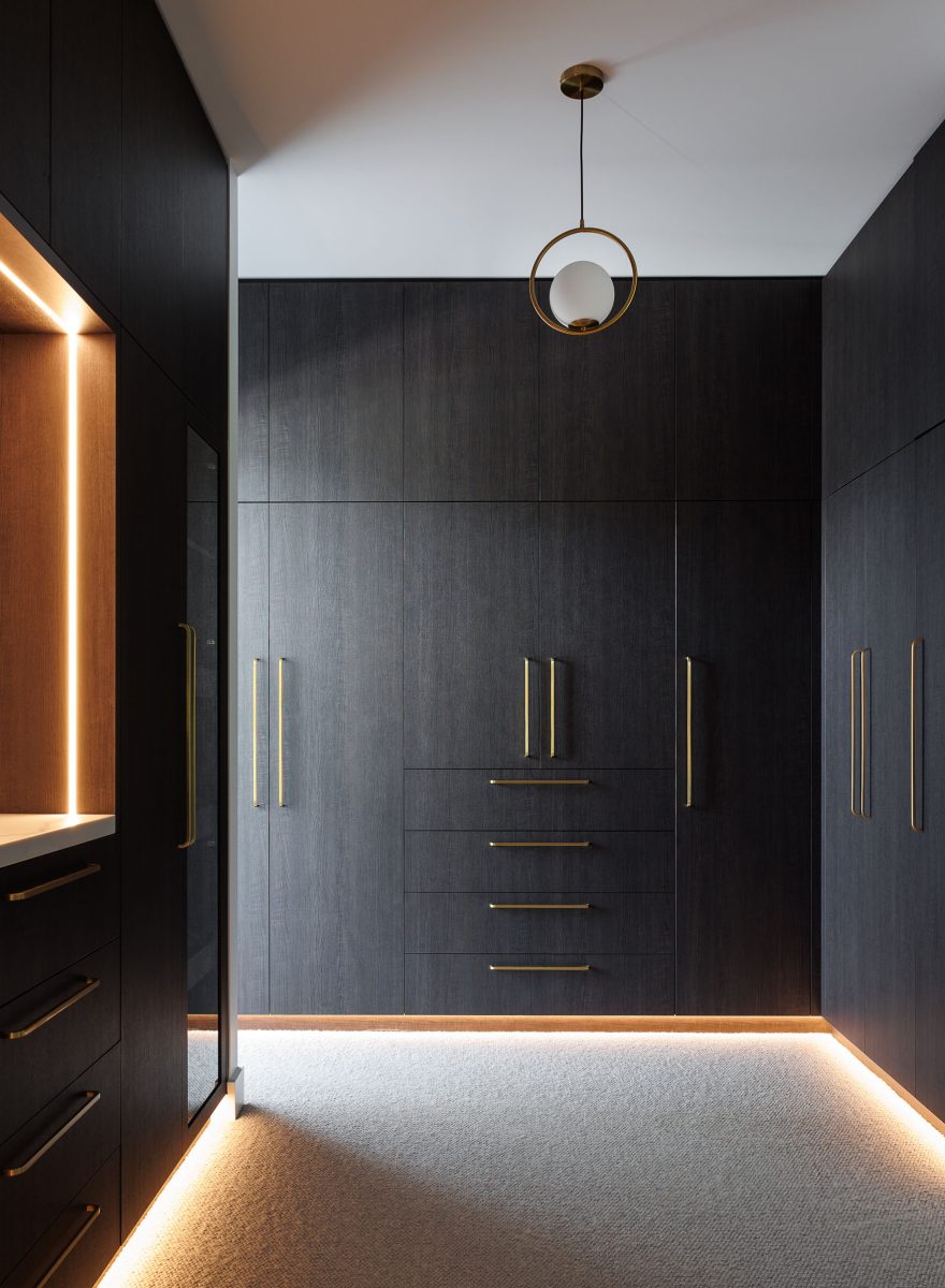 Cunningham Custom Homes_ANNANGROVE_HOUSE_MASTER_WARDROBE_2